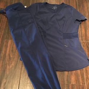 Cherokee Infinity Scrub Set